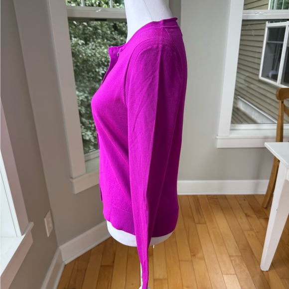 Banana Republic Fuschia Purple Merino Wool Cardigan Sweater Size Small - Picture 2 of 12